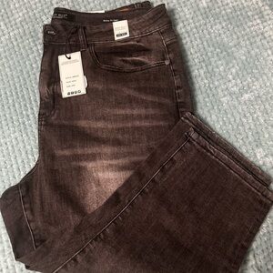 Judy Blue Distressed black/gray crop Jeans